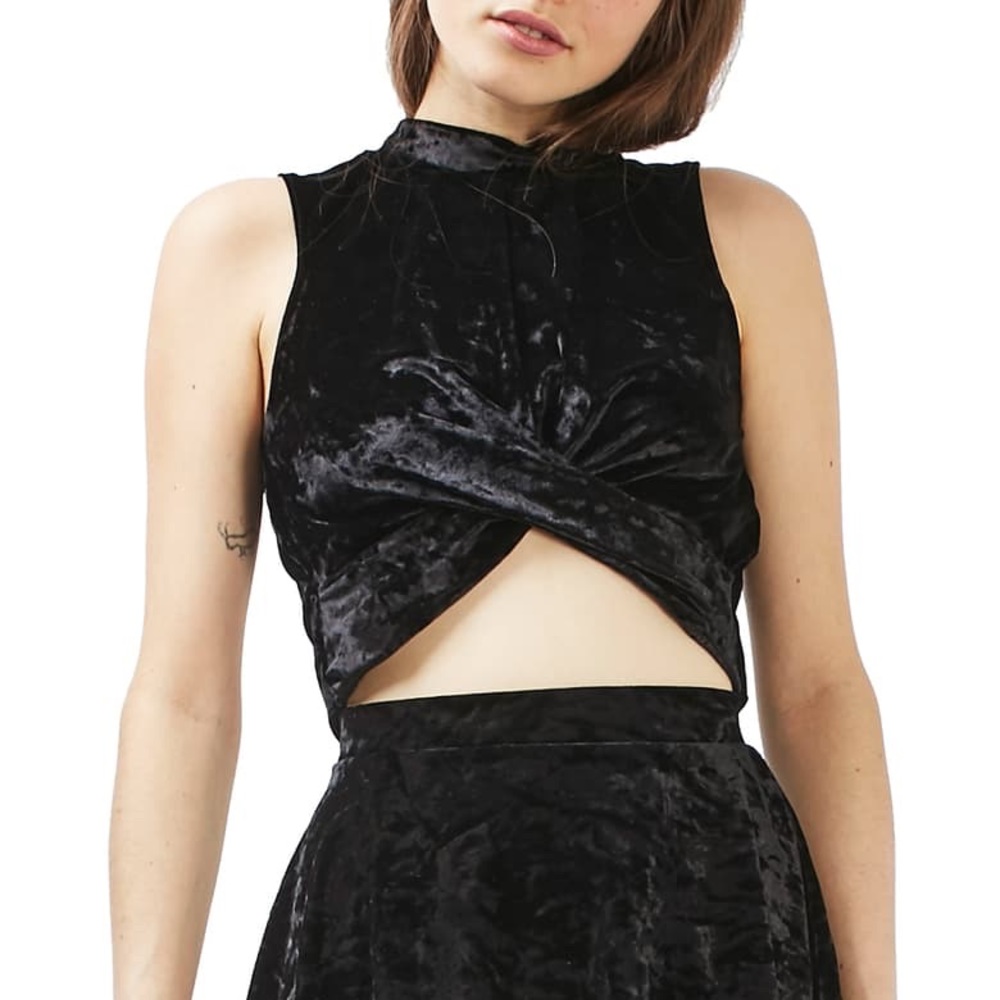 Velvet crop top size 4 - Picture 2 of 7